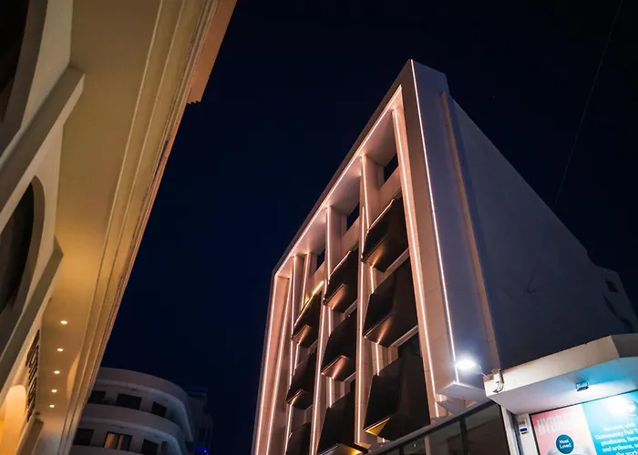 Raam Luxury Suites