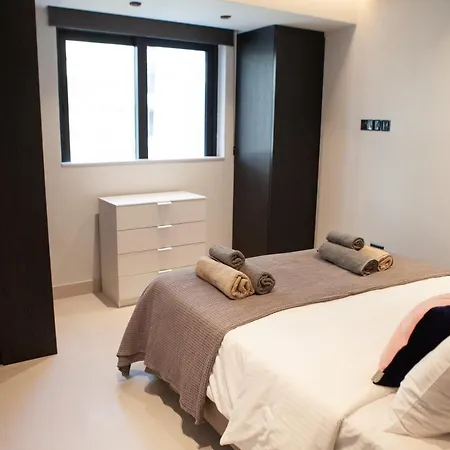 Raam Luxury Suites Larnaca Extérieur photo