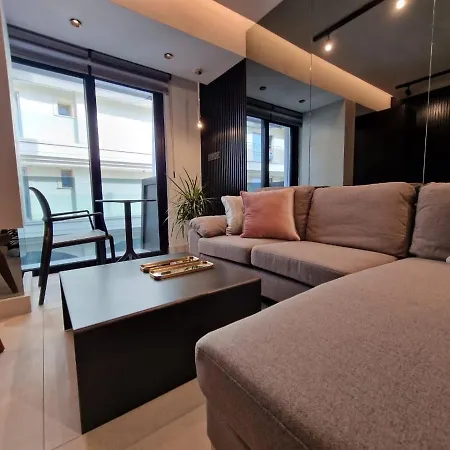 Raam Luxury Suites Larnaca Extérieur photo