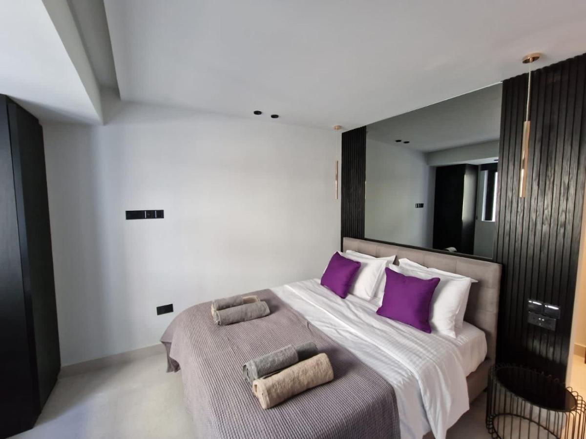 Raam Luxury Apartment *